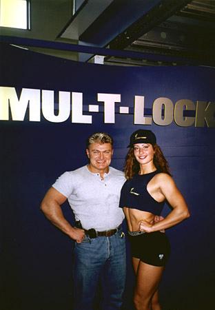 &laquo;Экспоцентр&raquo;. Владимир Турчинский и Ирина Шелестова.